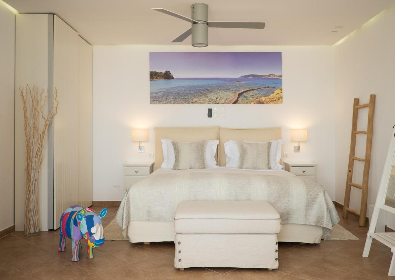 The Infinity 180 Luxury Suites Milia Luaran gambar